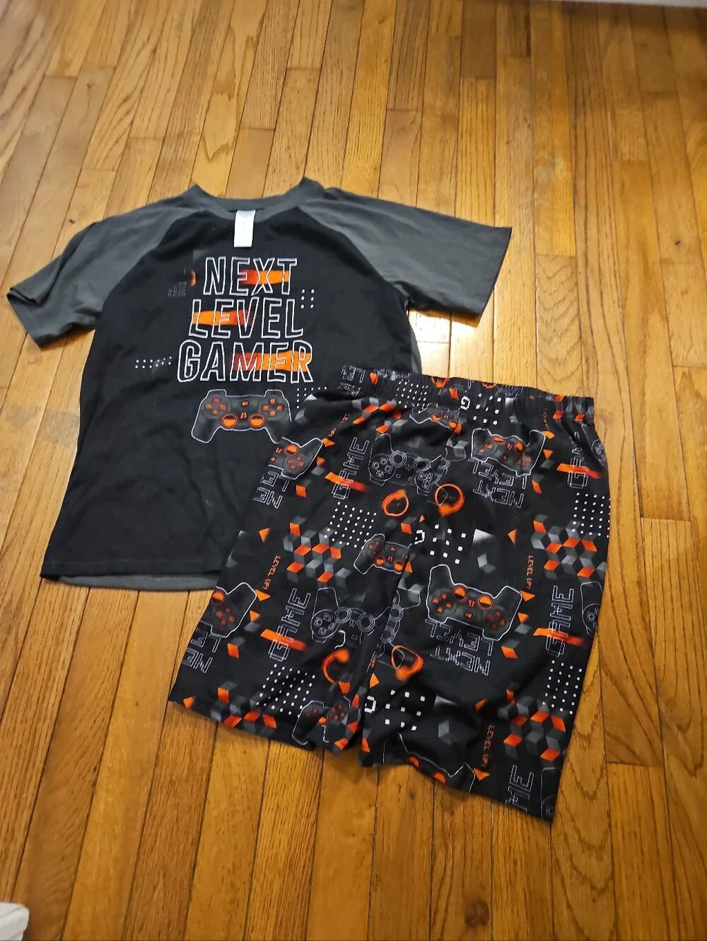 Childrens Place Boys 2-Piece Short Sleeve Pajama Set -video Game- Size XL (14)
